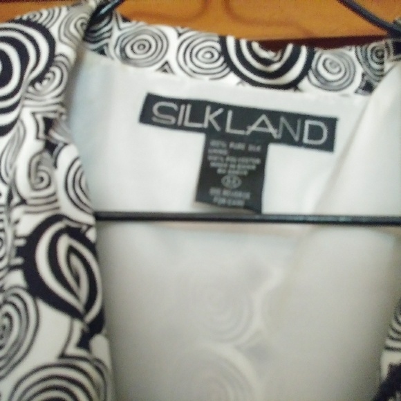 Silkland top - Picture 6 of 6